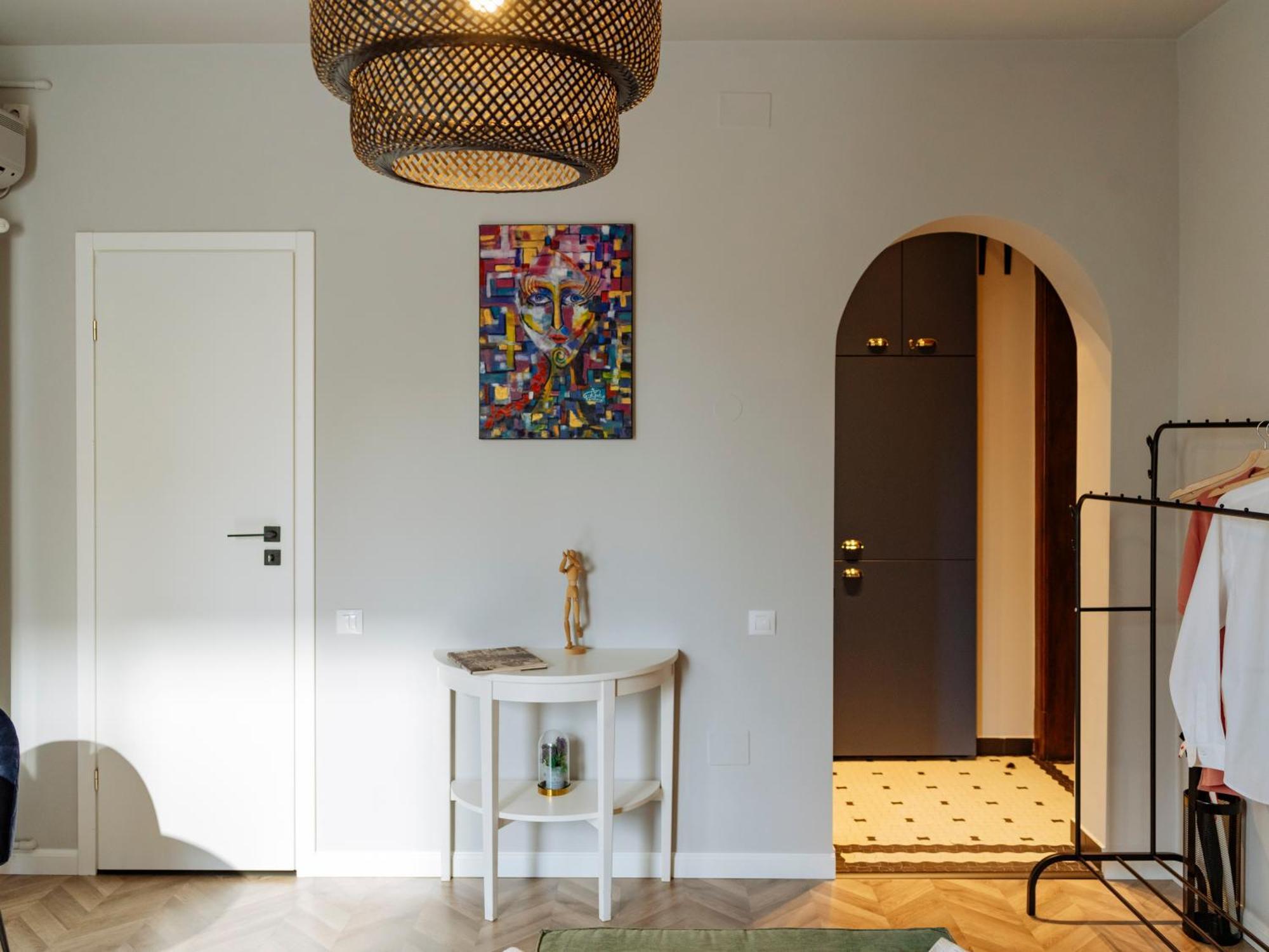 Petite Maison Sur Le Boulevard Bucharest Luaran gambar