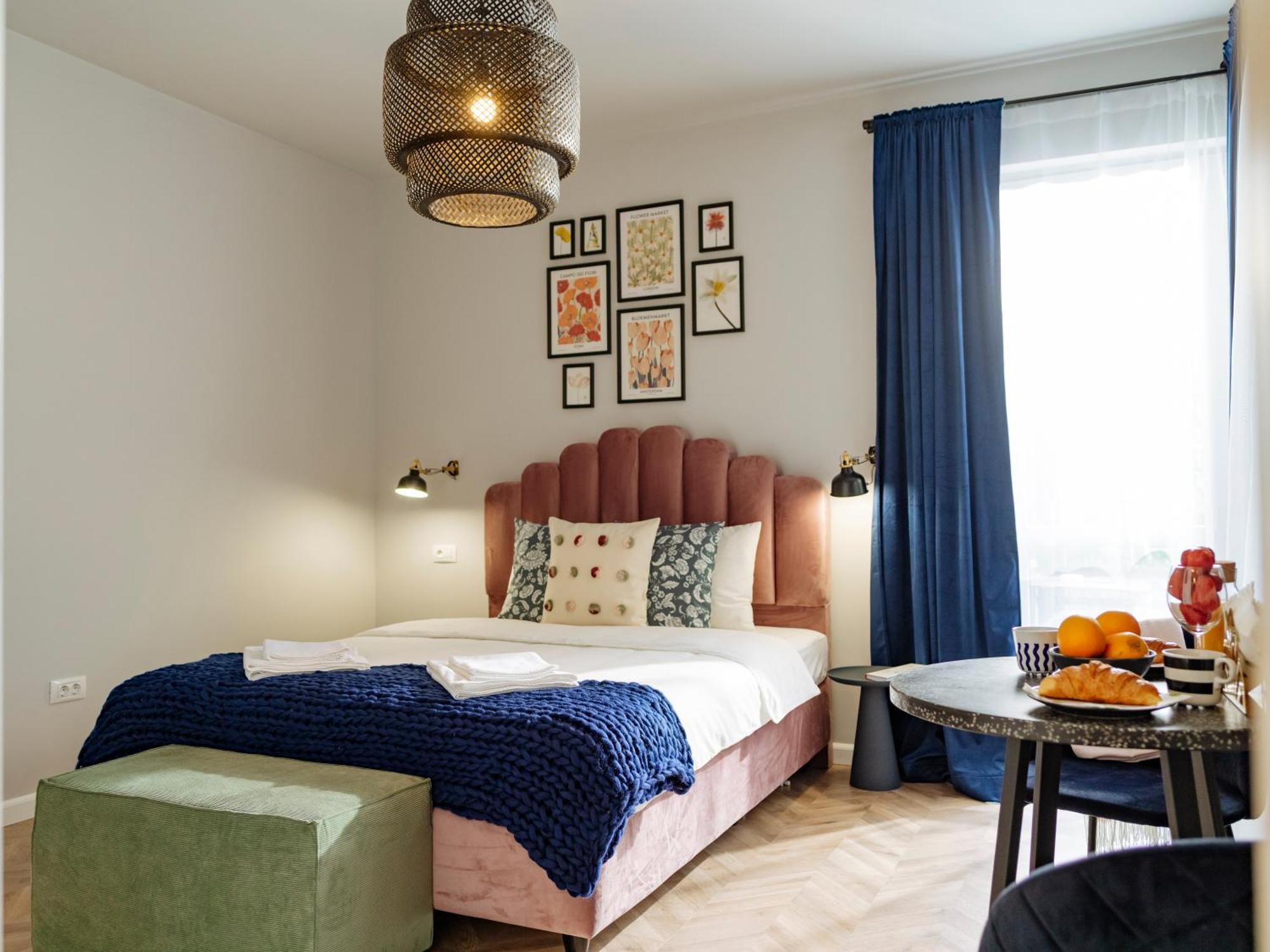 Petite Maison Sur Le Boulevard Bucharest Luaran gambar